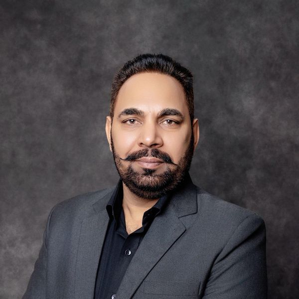 Harinder Batth, Associate
